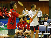 ”プチクリニック”で実演する池田選手、右は司会の舛田選手